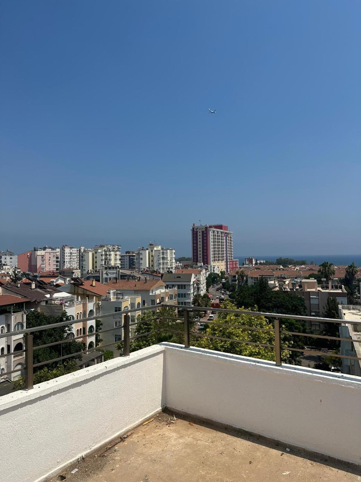 Dionisus Lara Hotel *